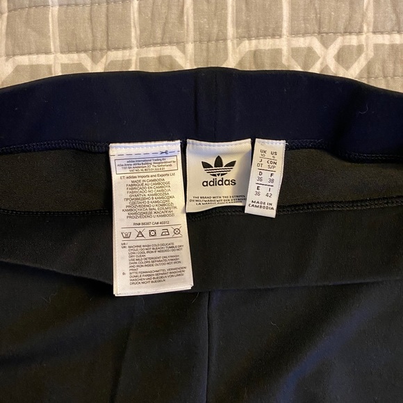 Adidas leggings - Picture 3 of 3